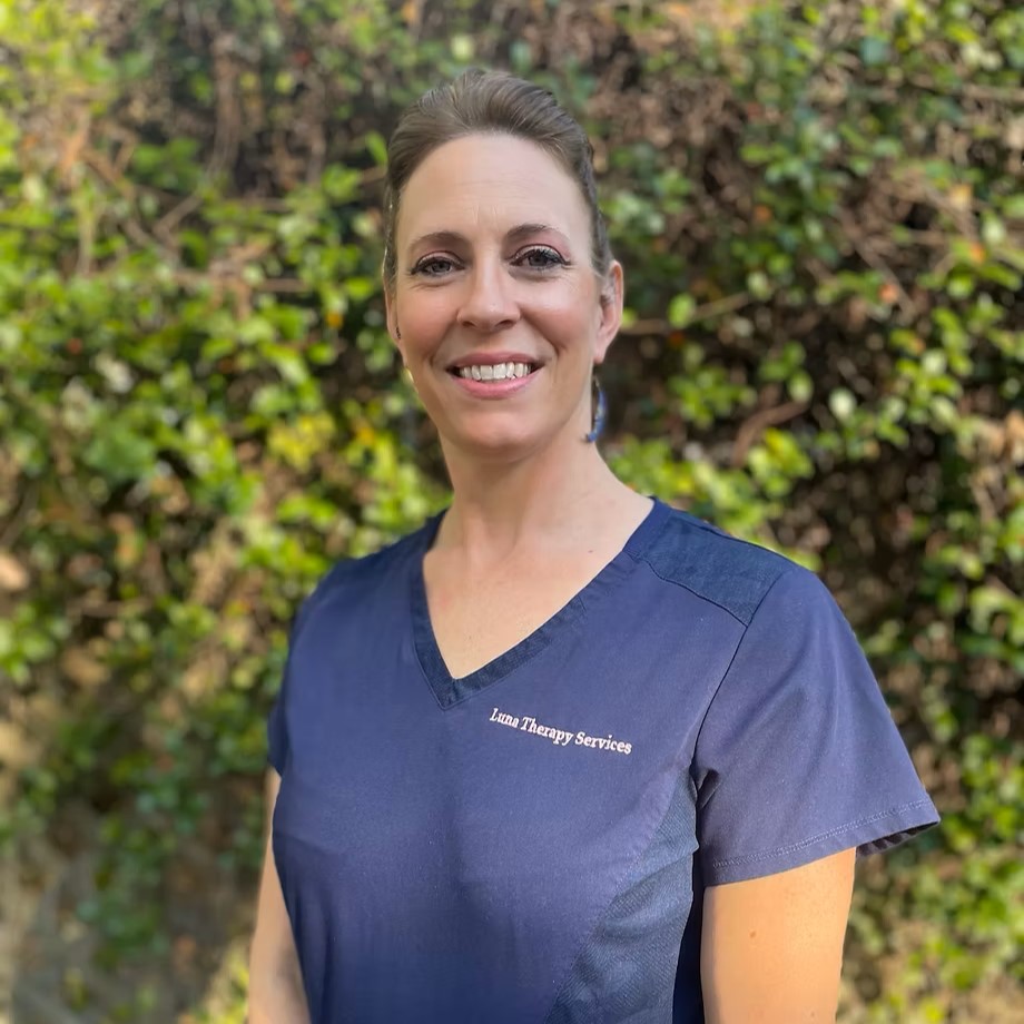 Lesley Profile photo JPG